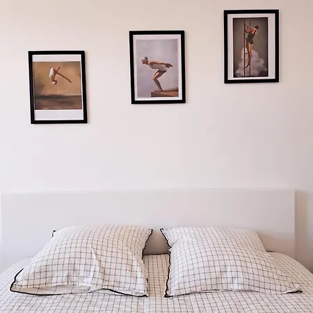 Apartment Le Charme - Centre Ville, Proche De La Et Du Marche Royan